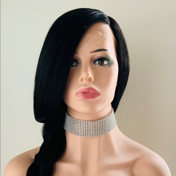 A Long Gorgeous 32” Lace Front 32” Wig that is Ideal  for 2 French Braids 🙌 - Picture 4 of 16